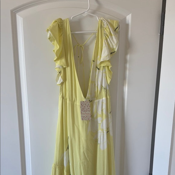 NWT Free People Floral Waterfall Maxi Dress Lemon Ice Yellow - Picture 4 of 13